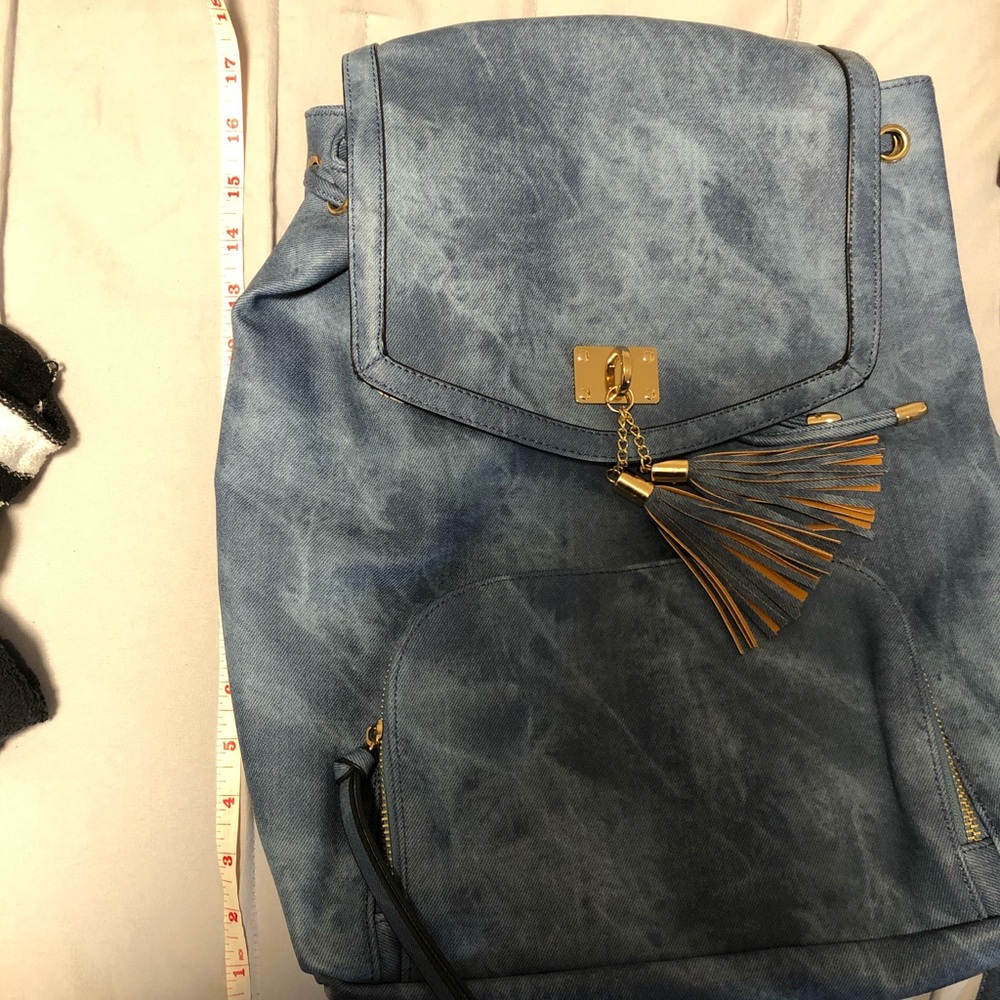Drawstring Backpack - Picture 7 of 8